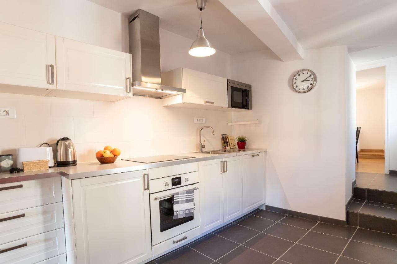 Appartement En Plein Centre Ville 압트 외부 사진