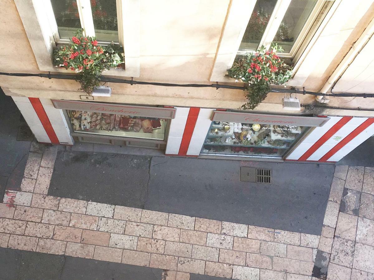 Appartement En Plein Centre Ville 압트 외부 사진